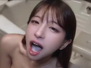 Bắn tinh vào lỗ lồn em nhân viên ngân hàng